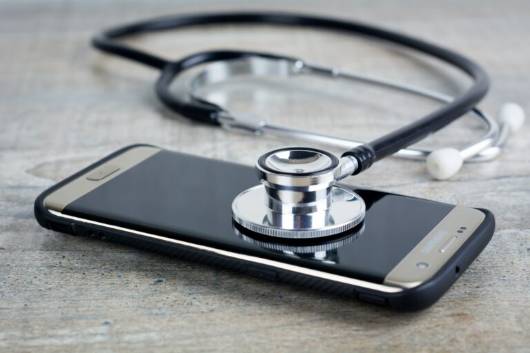 schermo rotto smartphone ceva
